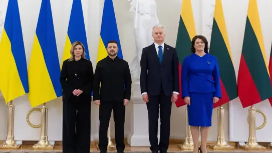 Zelenskiy, Litvanya'dan 100 Jeneratör ve Savunma İş Birliği Desteği Aldı