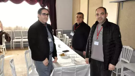 Kadir Dilşeker, Salihli Berberler Esnaf ve Sanatkarlar Odası Başkanlığına Yeniden Seçildi