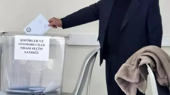 Selendi Şoförler ve Otomobilciler Odası'nda Şükrü Filik Yeniden Başkan Seçildi