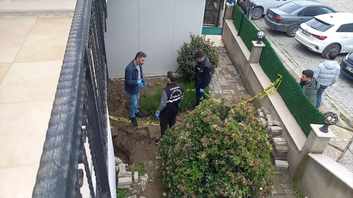 Manisa'da Apart Otel Sahibi Merdivenden Düşerek Hayatını Kaybetti