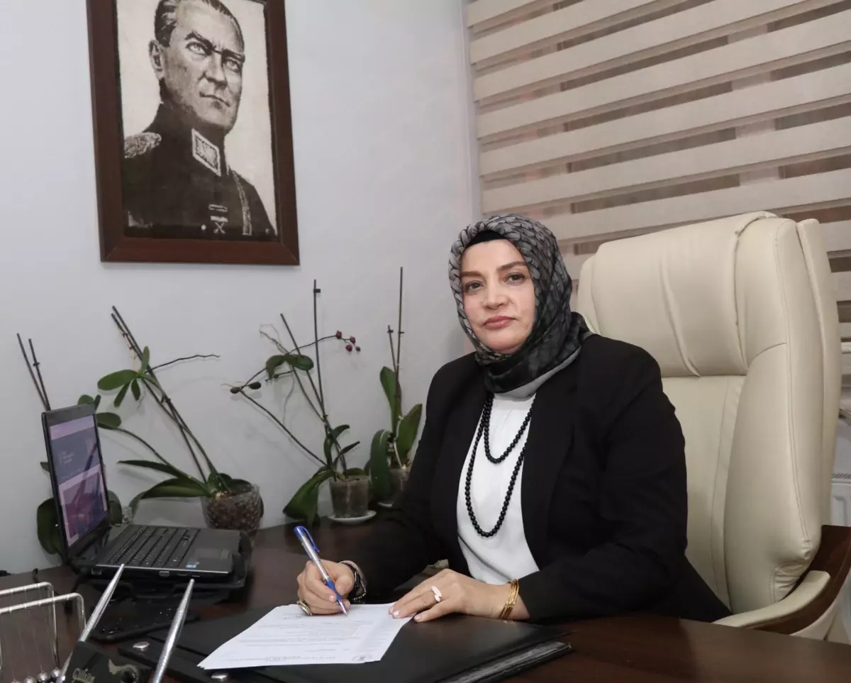 Ümmühan Gülsüm Musaoğlu, Oltu Esnaf ve Sanatkarlar Odası Başkanlığına Üçüncü Kez Seçildi