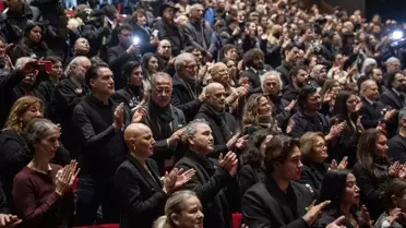 Türk Tiyatrosunun Efsanesi Haldun Dormen, Son Yolculuğuna Uğurlandı
