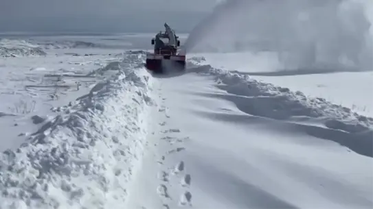 Bitlis'te kar temizleme ekipmanları