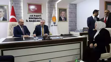 Gençlik ve Spor Bakanı Osman Aşkın Bak, Eskişehir'de Valilik ve Parti İl Başkanlığı'nı Ziyaret Etti