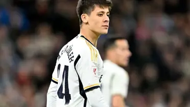 Arda Güler’in Maç Çıkışı: Arbeloa’nın Kararı Taraftarları Harekete Geçirdi