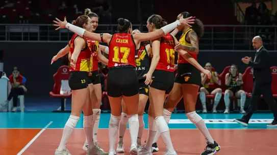 Göztepe, THY'yi 3-2'lik Skorla Geçerek 5. Zaferini Kazandı