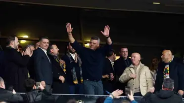 Fenerbahçe ve Göztepe 0-0'lık İlk 15 Dakikada Karşı Karşıya