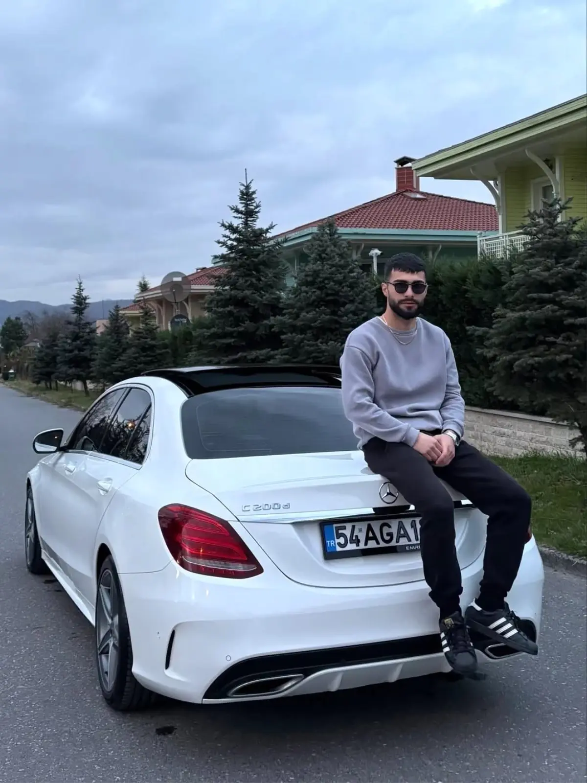 Sapanca’da 23 Yaşındaki Genç Şiddetli Kavgada Hayatını Kaybetti