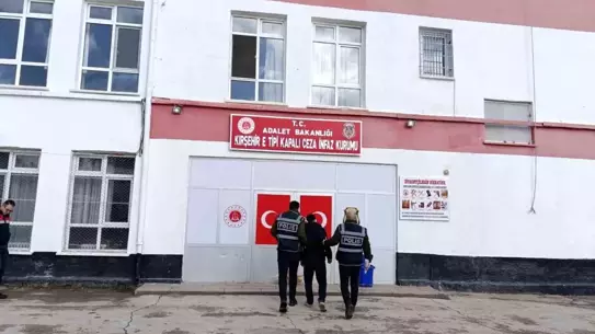 Kırşehir'de 88 Suç Kaydı Olan Kaçak, Emniyet Tarafından Yakalandı