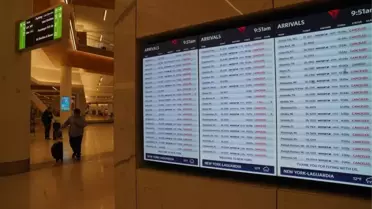 ABD’de Şiddetli Kar Fırtınası Uçuşları Felç Etti, Yarı Milyon Kişi Elektriksiz Kaldı