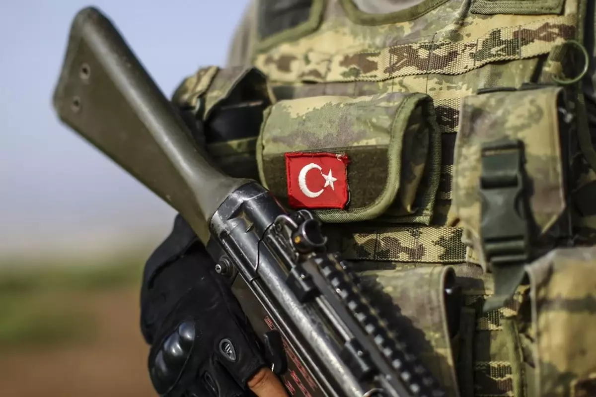 Jandarma ve Sahil Güvenlik 3.635 Yeni Subay ve Astsubay İstihdam Edecek