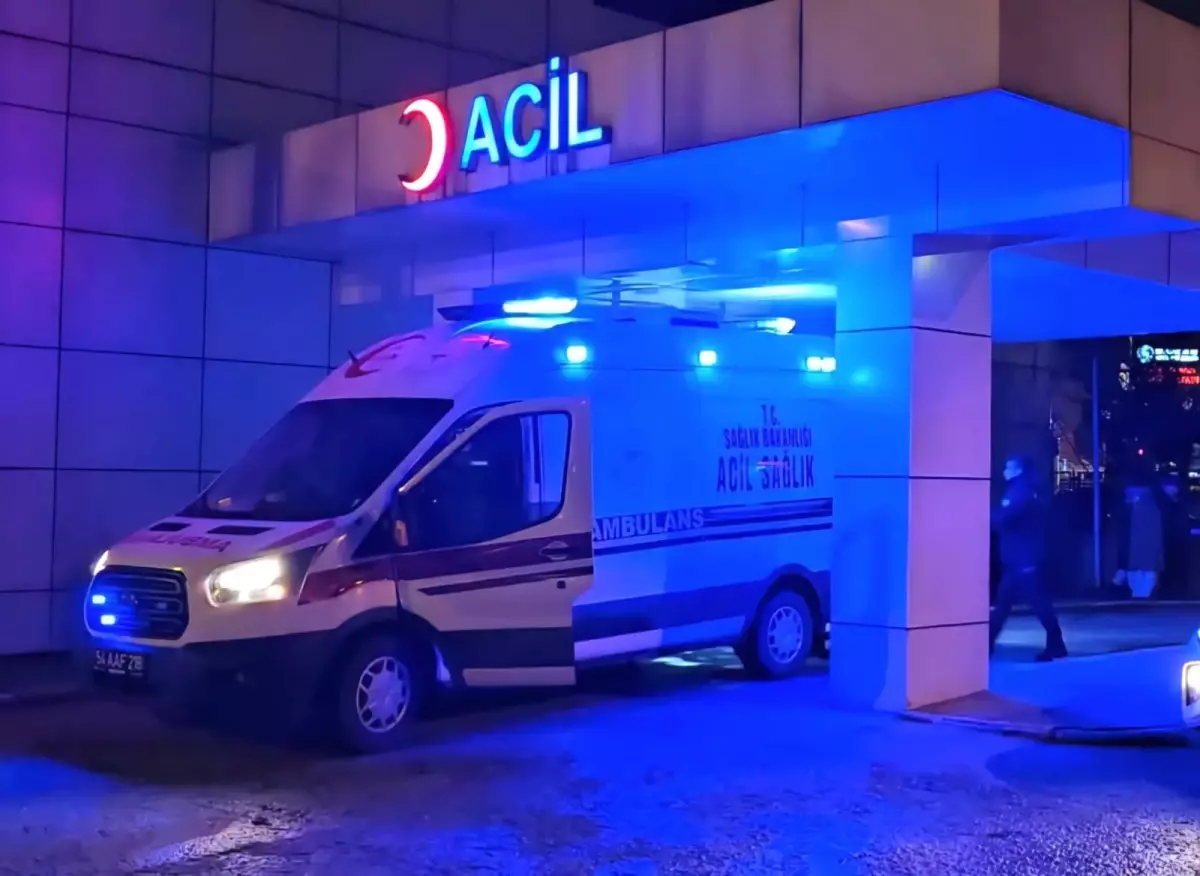 Sapanca'da Üzücü Olay: Bir Genç Bıçaklandı ve Hayatını Kaybetti