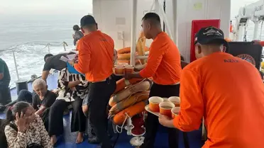 Mindanao’da 359 Yolculu Feribot Batarken 8 Kişi Hayatını Kaybetti