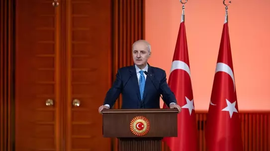 Ortak basın toplantısının ana fotoğrafı