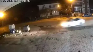 Dalaman'da 9 Yaşındaki Çocuğa Otomobil Çarptı: Ağır Yaralı