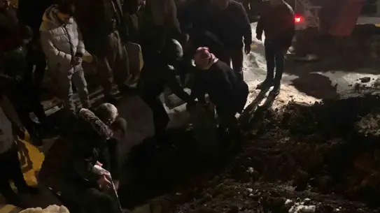 Hakkari'de Kayak Felaketi: 11 Yaşındaki Lezgin Erdal Belediye Otobüsü Altında Hayatını Kaybetti