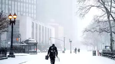 ABD’de Şiddetli Kar Fırtınası 12 Can Aldı, Ulaşım ve Enerji Ağı Felç Oldu