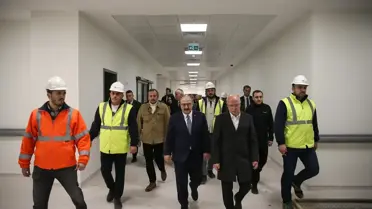 AK Parti Heyeti, Bursa Ali Osman Sönmez Hastanesi'nde Denetim Gezisi Gerçekleştirdi