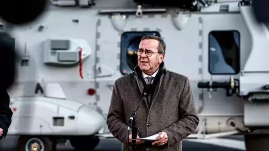 Almanya Savunma Bakanı Pistorius, Trump’ın NATO Eleştirilerini Kınadı