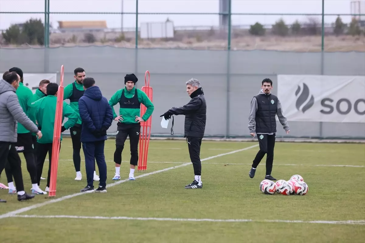 Alagöz Holding'in Iğdır FK Takımı Manisa FK Maçına Hazırlıklarını Tamamladı