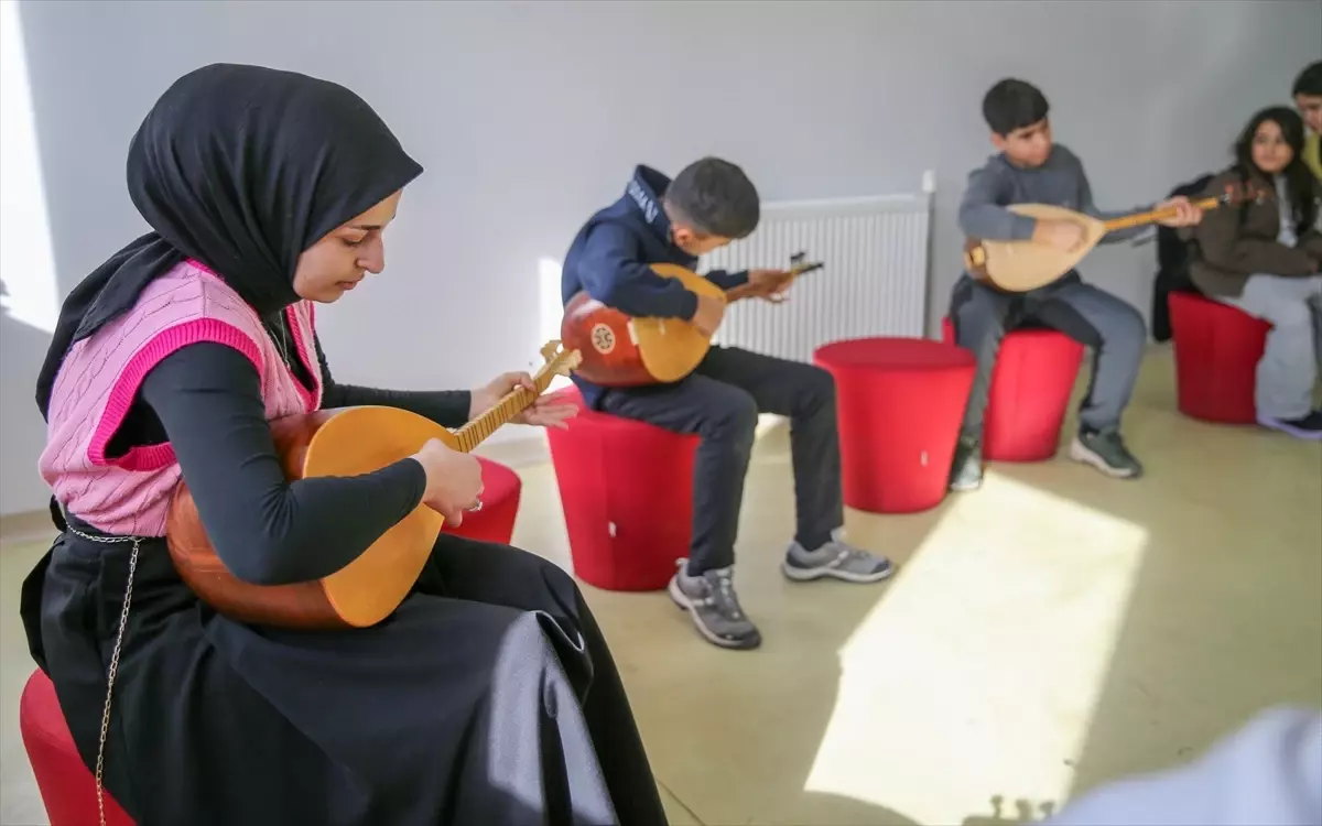 Diyarbakır Gençlik Merkezlerinde Yarıyıl Tatili Coşkusu