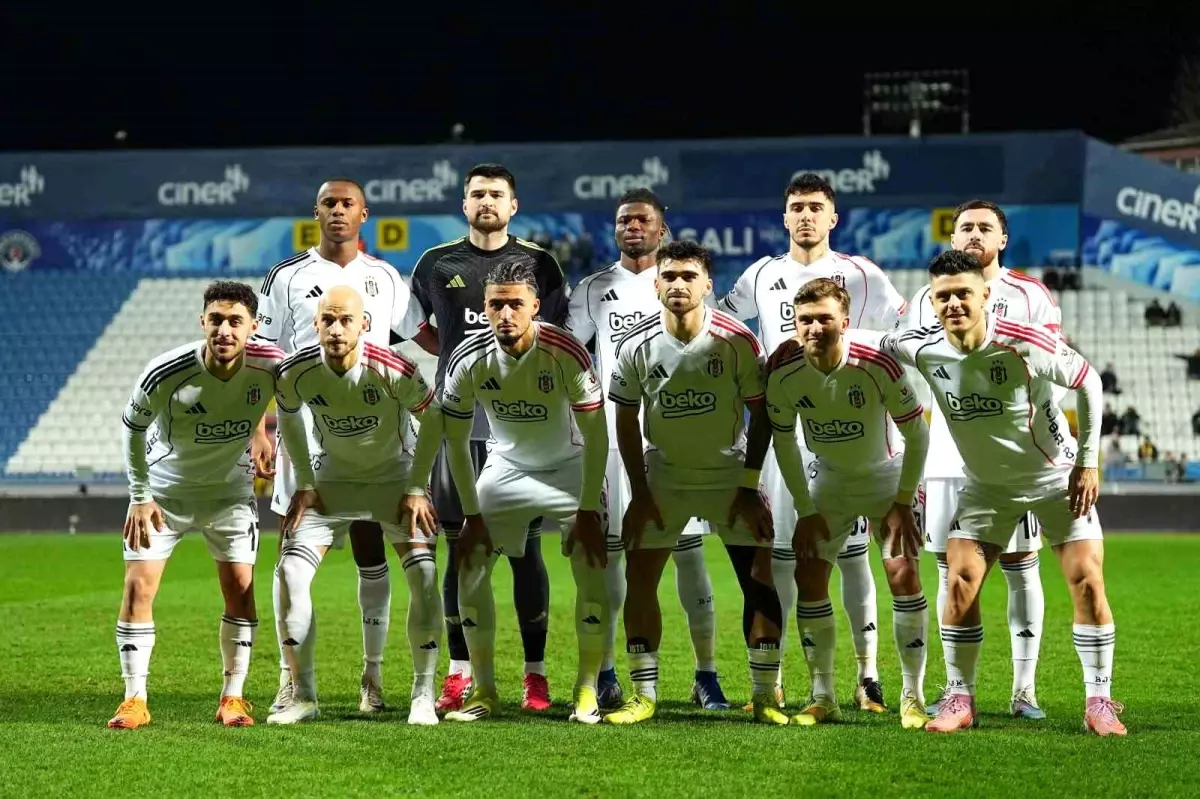 Beşiktaş ve Eyüpspor maç kapağı