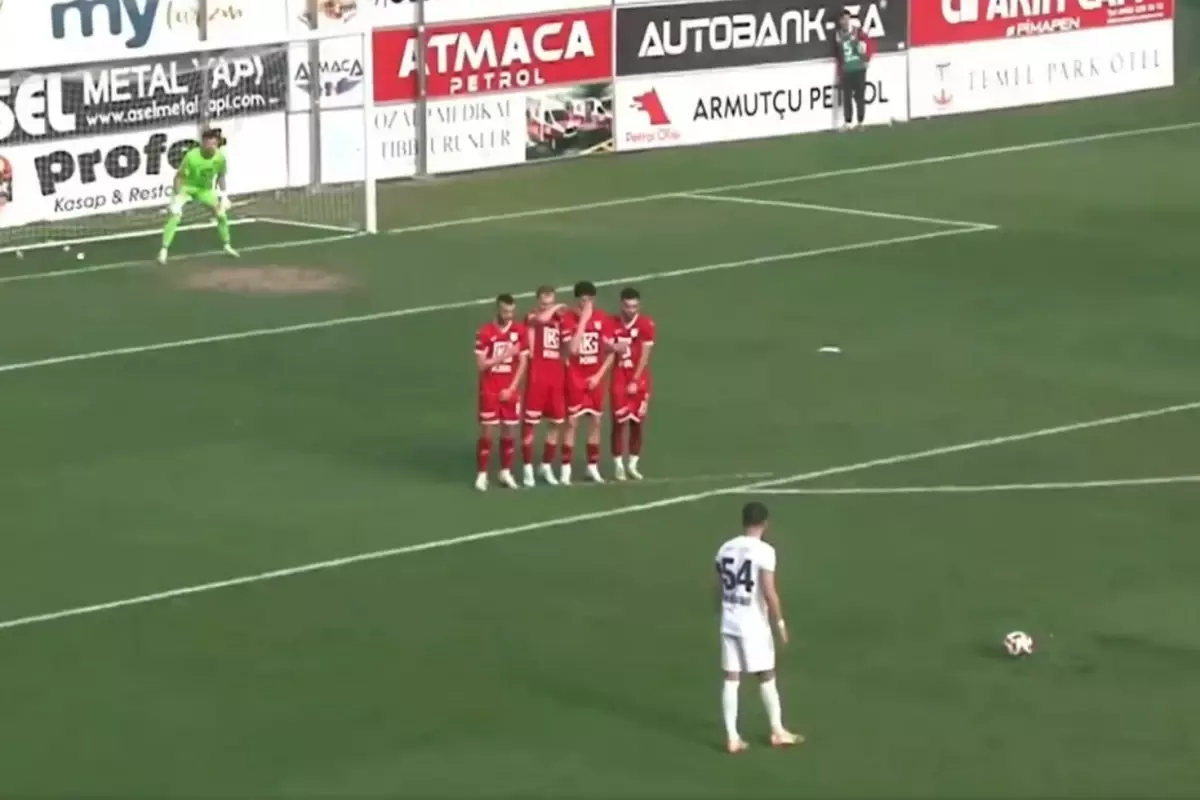 TFF 3. Lig'de Tartışmalı Frikik: Fatsa'nın Golü Neden İptal Edildi?