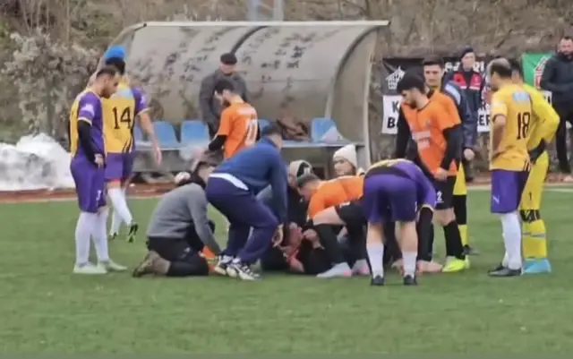 Maç sahasından görüntüler