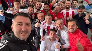 Maç sonrası Ayvalıkgücü oyuncuları