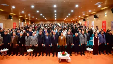 Van’da Gençler İçin Sosyal Psikoloji Kış Kampı Açıldı