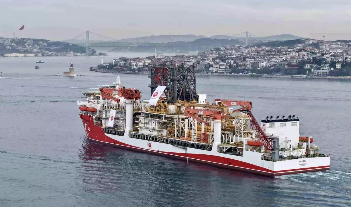 Yıldırım Gemi, İstanbul Boğazı’ndan Güvenli Geçiş Yaptı