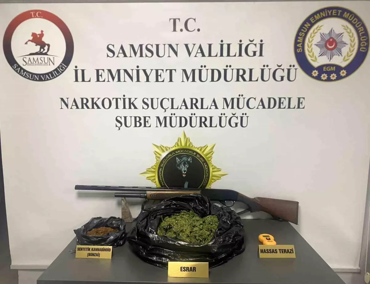 Samsun’da 450 Gram Esrar ve Ruhsatsız Tüfek Ele Geçirildi