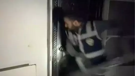 Gaziantep'te Polis Operasyonu: 4 Ruhsatsız Silah ve Mühimmat Ele Geçirildi