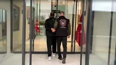 İzmir'de 27 Yıl Hapis Cezalı Zanlı Operasyonla Yakalandı