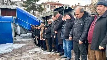 Kayseri'de Kriko Kayması Otobüsü Altına Düşürdü: Genç İşçi Hayatını Kaybetti