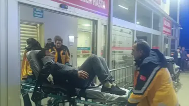 Adana’nın Kozan İlçesinde İşçi Minibüsü Devrildi, 13 Yaralı