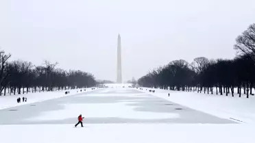 Karla kaplı Washington sokakları