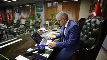 Bingöl Valisi Çelik, AA’nın “Yılın Kareleri” Seçiminde Seçkin Kareleri Sunuyor