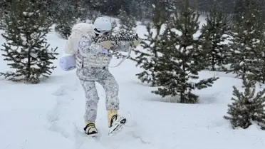 Kars'ta 9'uncu Komando Tugayı'na Özel Askeri Kayakçılık Eğitimi