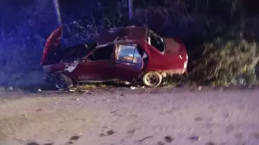 Kaza sonrası yaralılar ambulansla