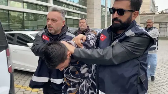 Mahkeme salonunda duruşma görüntüsü