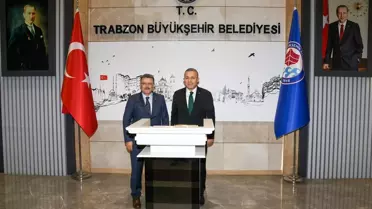 Trabzon Valisi Şahin, Belediye Başkanı Genç ile Projeleri Değerlendirdi