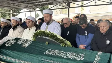 Seha Okuş’un Vedası: Türk Halk Müziğinin Efsanesi Son Yolculuğa Çıktı