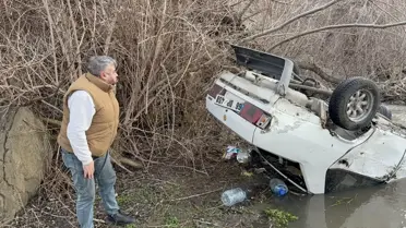 Yozgat'ın Başıbüyüklü Köyünde Araç Devrildi, Sürücü Hastaneye Kaldırıldı