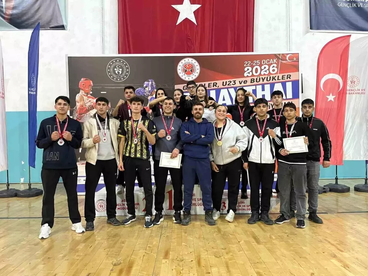 Muşlu sporcular Muaythai şampiyonasında