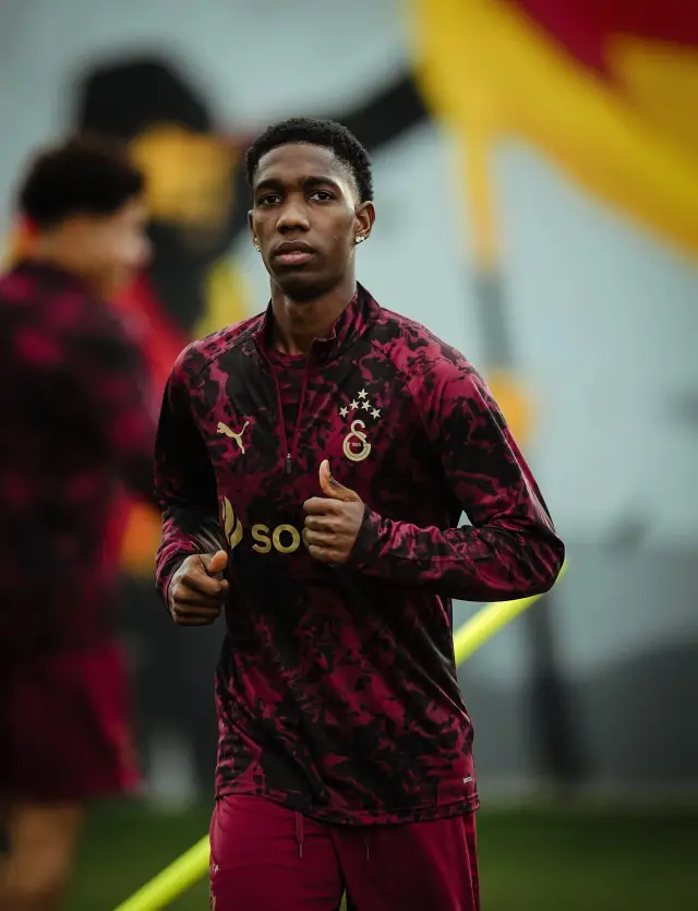 Envigado FC formasıyla Asprilla