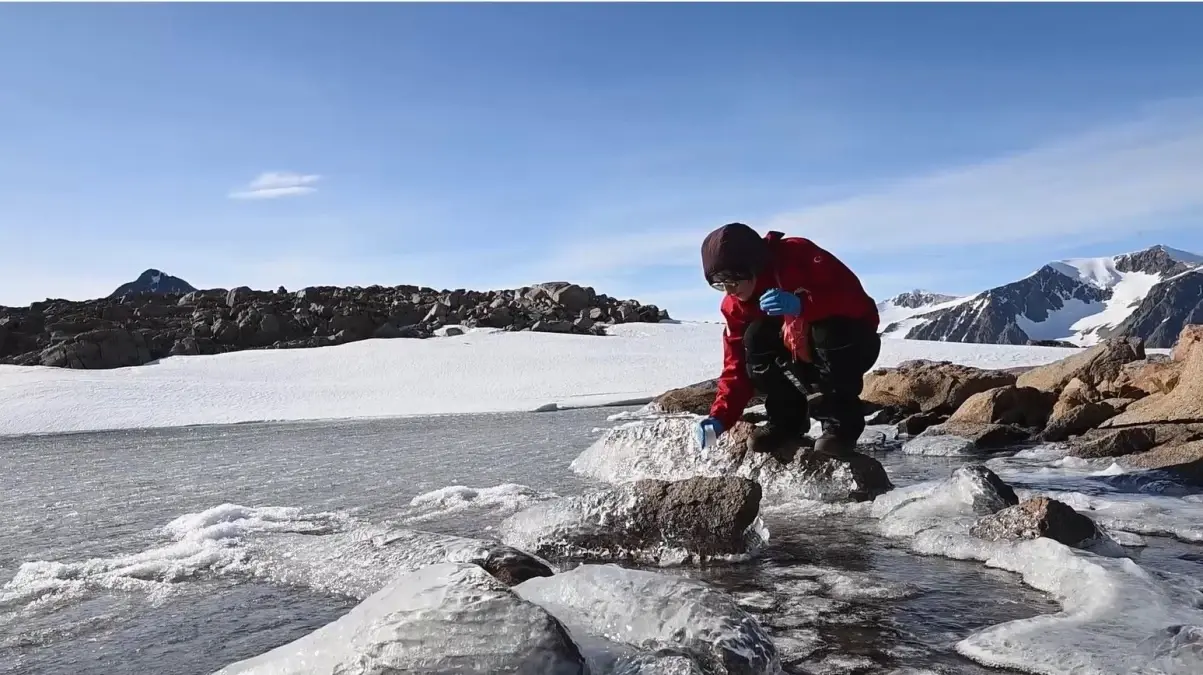 Türkiye'nin 10. Antarktika Bilim Seferi İstanbul'dan Çıktı