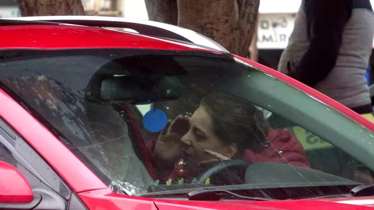 Antalya'da bir otomobilin içinde bulunan trajik sahne