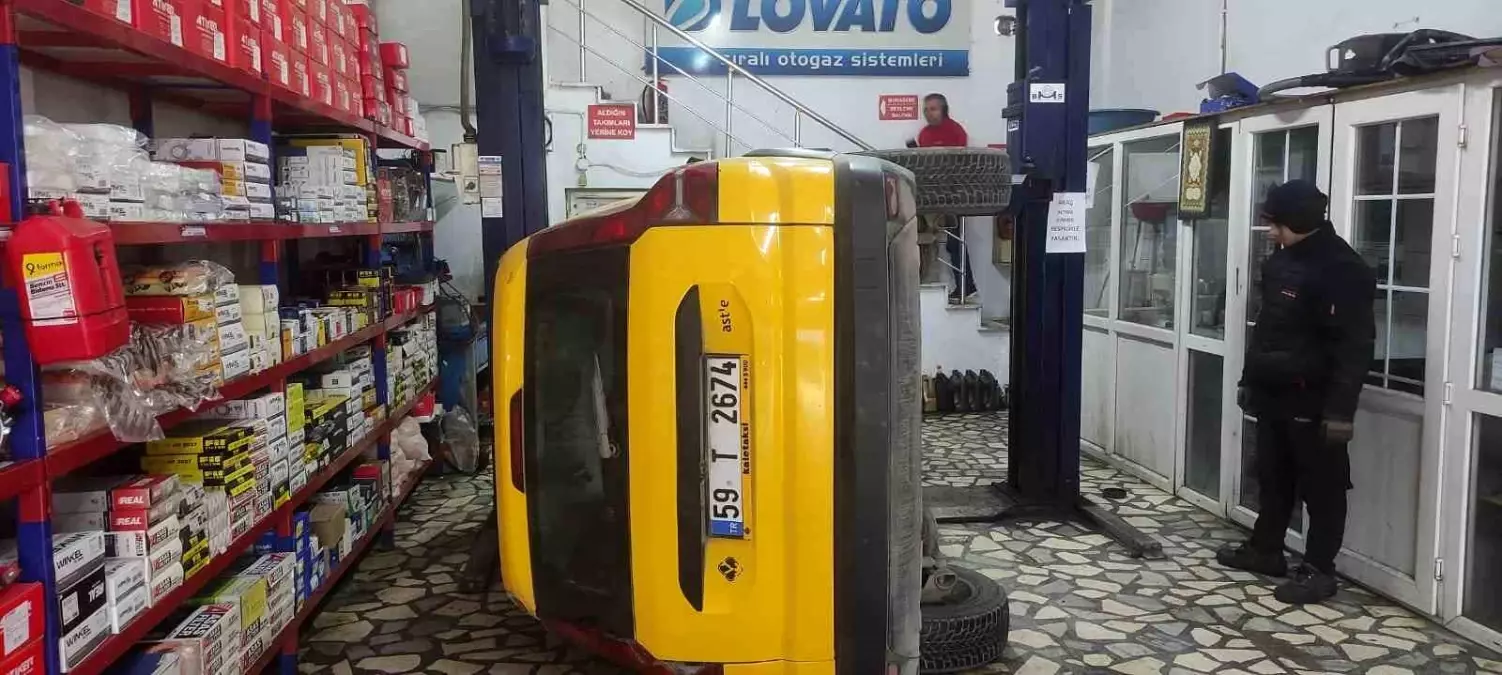 Çerkezköy'de Servis Lifti Arızası: Taksi Düşerek Göçük Aldı