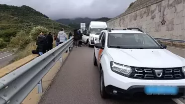 Ayvacık’ta Jandarma ve Sahil Güvenlik, 27 Kaçak Göçmeni ve 2 Kaçakçıyı Tutukladı